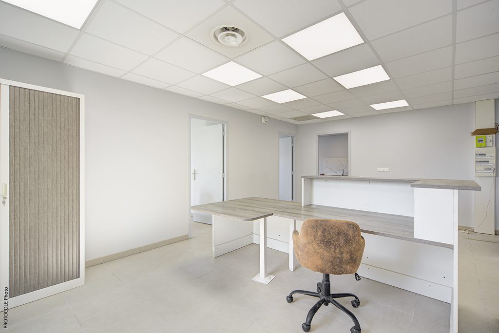 BUREAUX