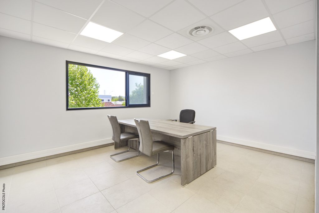 BUREAUX